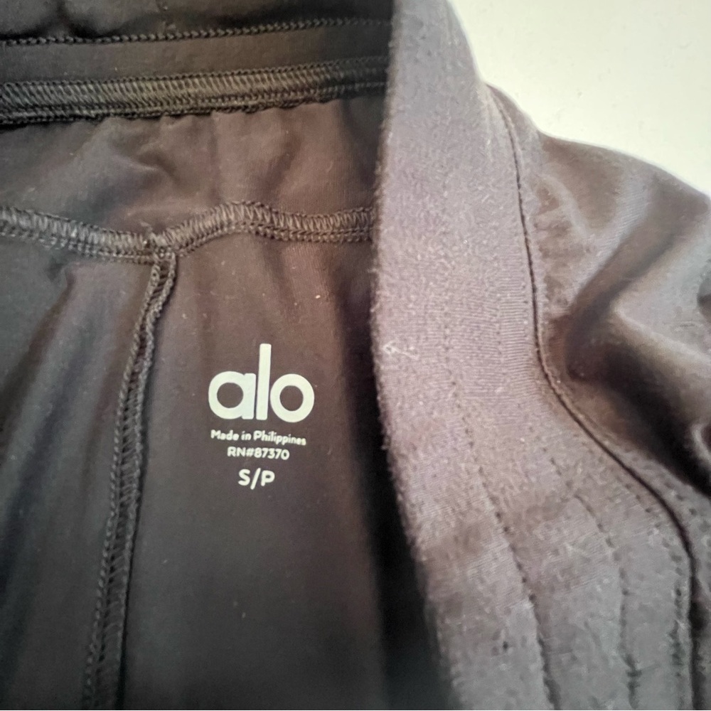 ALO Yoga Black Track Pants Size Small - Picture 6 of 8